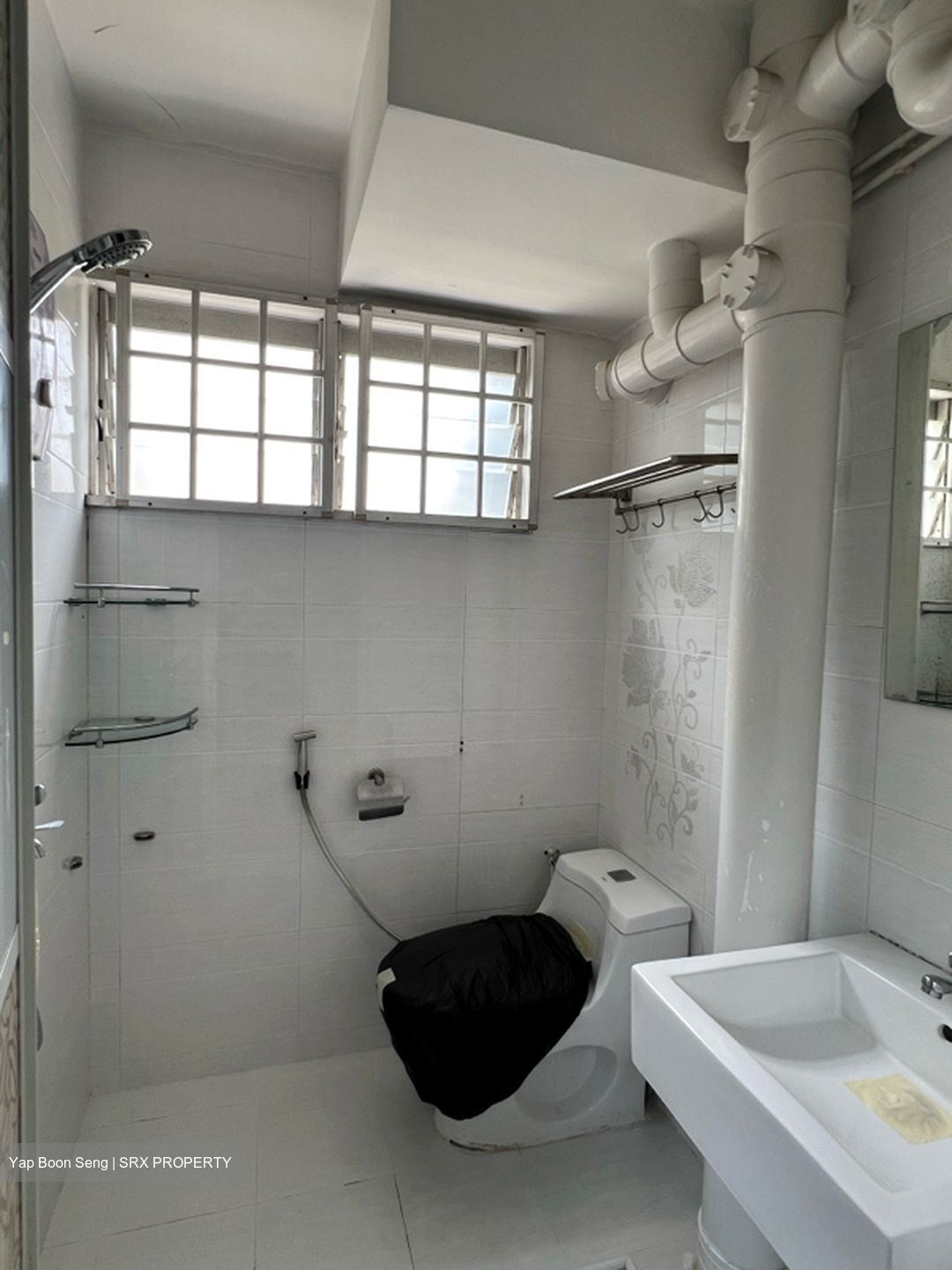Blk 10 Pine Close (Geylang), HDB 4 Rooms #516532141